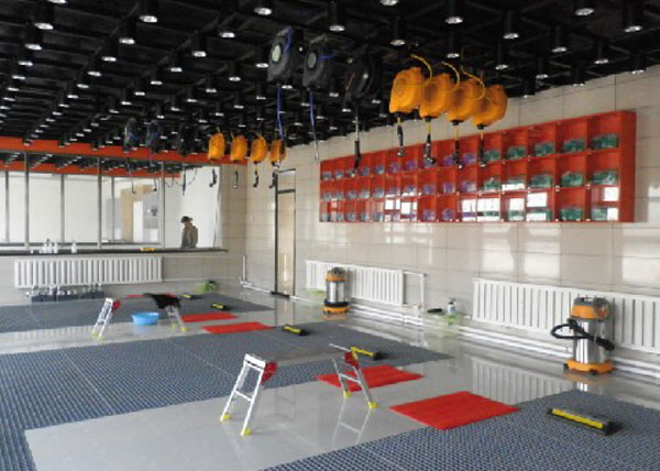 ����䓸��